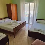 Luiza & Bushati بيت ضيافة كساميل