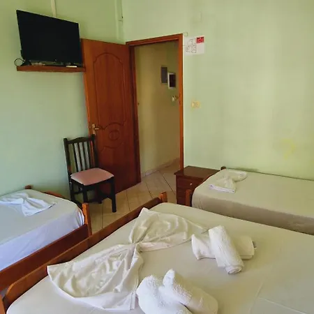 Guest house Luiza & Bushati Ksamil