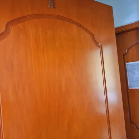 Guest house Luiza & Bushati *