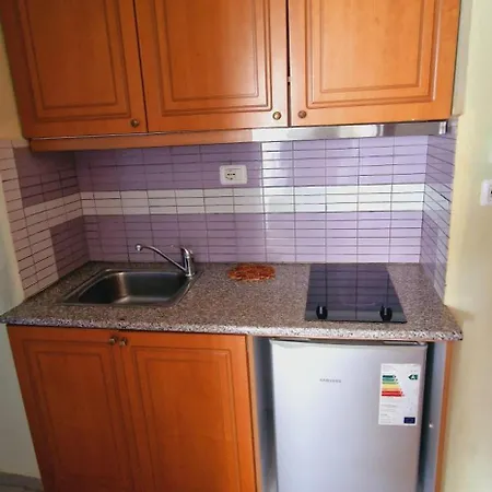 Luiza & Bushati Guest house
